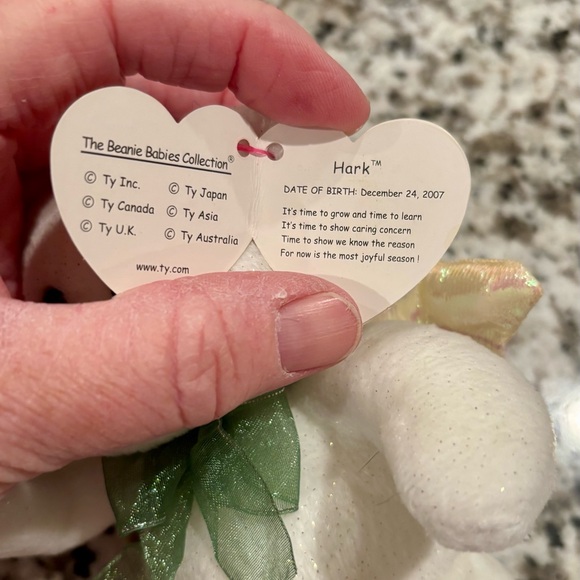 Christmas Beanie Babies. Seven bears one dog - Picture 15 of 16